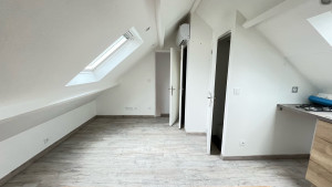 Photo de galerie - Beau studio blanc sous les combles