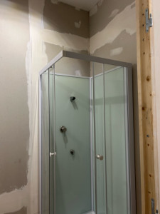 Photo de galerie - Montage cabine de douche