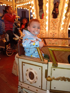 Photo de galerie - Mon fils qui et au manège 