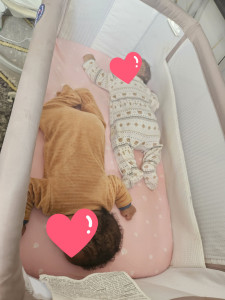 Photo de galerie - Garde régulière de jumeaux à Villiers 