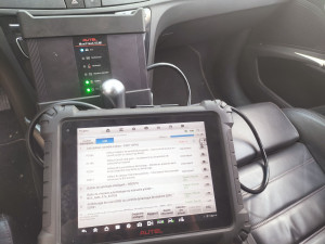 Photo de galerie - Diagnostic, recherche de panne n'importe quel véhicule avec une valise Pro 