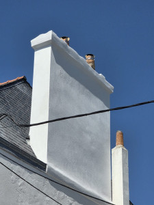 Photo de galerie - Enduit réalisé sur une cheminée 