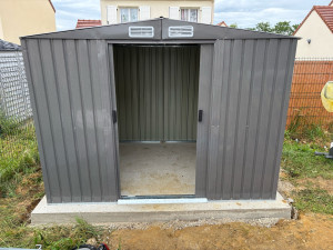 Photo de galerie - Montage abris de jardin plus réalisation de la dalle béton 