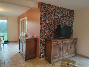 Photo de galerie - Mise en peinture et pose de papier peint