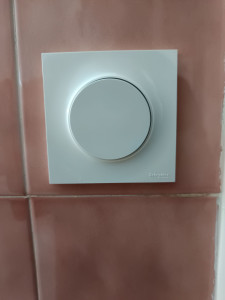 Photo de galerie - Changement d'un interrupteur 