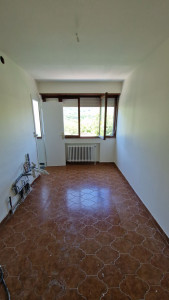 Photo de galerie - Ratissage complet suite à un degats des eaux ainsi qu'un traitement hydrofuge suivie de deux couche de finitions.