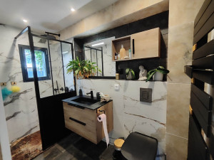 Photo de galerie - SALLE DE BAIN
