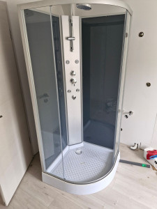 Photo de galerie - Bricolage et multi services