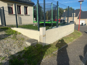 Photo de galerie - Un mur de 20mettre linéaire a peindre 