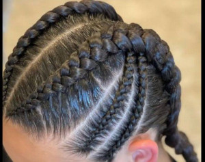 Photo de galerie - Nattes collées 