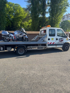 Photo de galerie - Dépannage remorquage moto