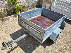 Photo de galerie - Bricolage et multi services