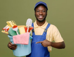 Photo de galerie - Je m'appelle Ignace, à votre disposition pour tous travaux de ménages,entretiens et déménagements. 