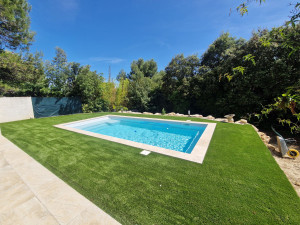 Photo de galerie - Préparation et pose de gazon synthétique 