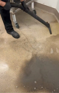 Photo de galerie - Nettoyage avec aspirateur puissant