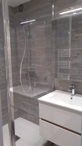 Photo de galerie - Rénovation complète de la salle de bain