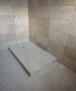 Photo de galerie - Tout l'ensemble douche italienne, et mur