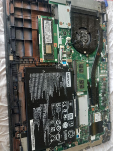 Photo de galerie - Le PC ne s'allumait plus 