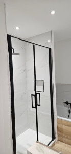 Photo de galerie - Paroi de douche