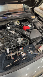 Photo de galerie - Changement injecteur essence sur un Ford puma