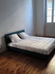 Photo de galerie - Montage d'un lit en kit 