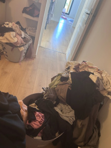 Photo de galerie - Pliage de vêtements 