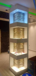 Photo de galerie - Je peux vous créer plusieurs types de pilonne haut en couleur intérieur comme extérieur. 