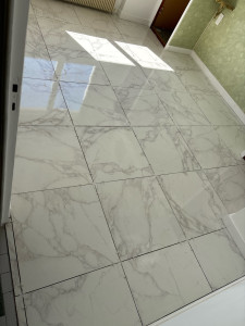 Photo de galerie - Pose carrelage 60/60 