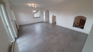 Photo de galerie - Pose de parquets Coretech sur chantier de rénovation