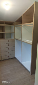 Photo de galerie - Fabrication dressing sur mesure d une chambre entiere sur tout les pan de mur...