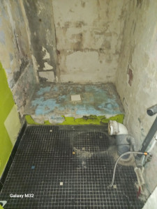 Photo de galerie - Refaire la douche entièrement équipée 