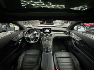 Photo de galerie - Nettoyage complet intérieur Mercedes C220