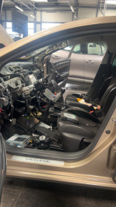 Photo de galerie - Démontage tableau de bord Mégane 4