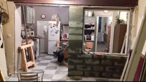 Photo de galerie - Création d'un mur en parpaing pour pose de baie vitrée et fenêtre