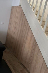 Photo de galerie - Sous escalier sur mesure. 