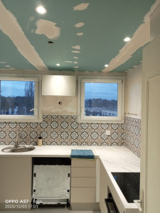 Photo de galerie - Faux plafond cuisine 