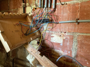 Photo de galerie - Remplacement d'un coffret bois