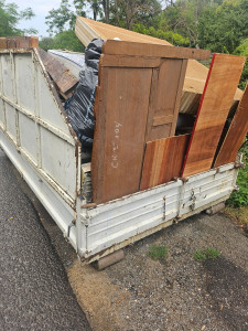 Photo de galerie - Location benne prix a définir selon les déchets