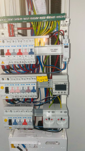 Photo de galerie - Câblage tableau électrique 