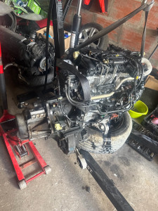 Photo de galerie - Aujourd’hui remplacement moteur sur une 207 1.6 hdi 