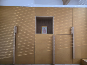 Photo de galerie - Dressing sur mesure avec poignée en chêne massif