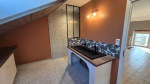 Photo de galerie - Pose de faïence et peinture 