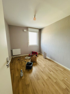 Photo de galerie - Pose papier peint 