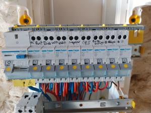 Photo de galerie - Remise aux normes d'un tableau