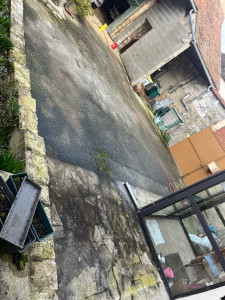 Photo de galerie - Netoyage Karcher + produit pour béton désactivé 