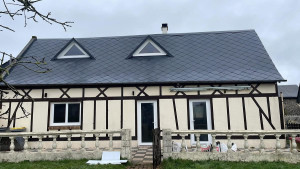 Photo de galerie - Après la réalisation de résine colorée sur Toiture