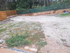 Photo de galerie - Aménagement gravier avec geotextile.  AVANT