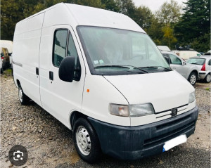 Photo de galerie - Bonjour, j'ai un camion je suis disponible.