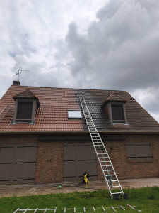Photo de galerie - Nettoyage de toiture 
