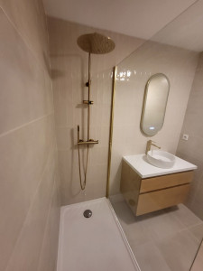 Photo de galerie - Salle de bain refaite à neuf6